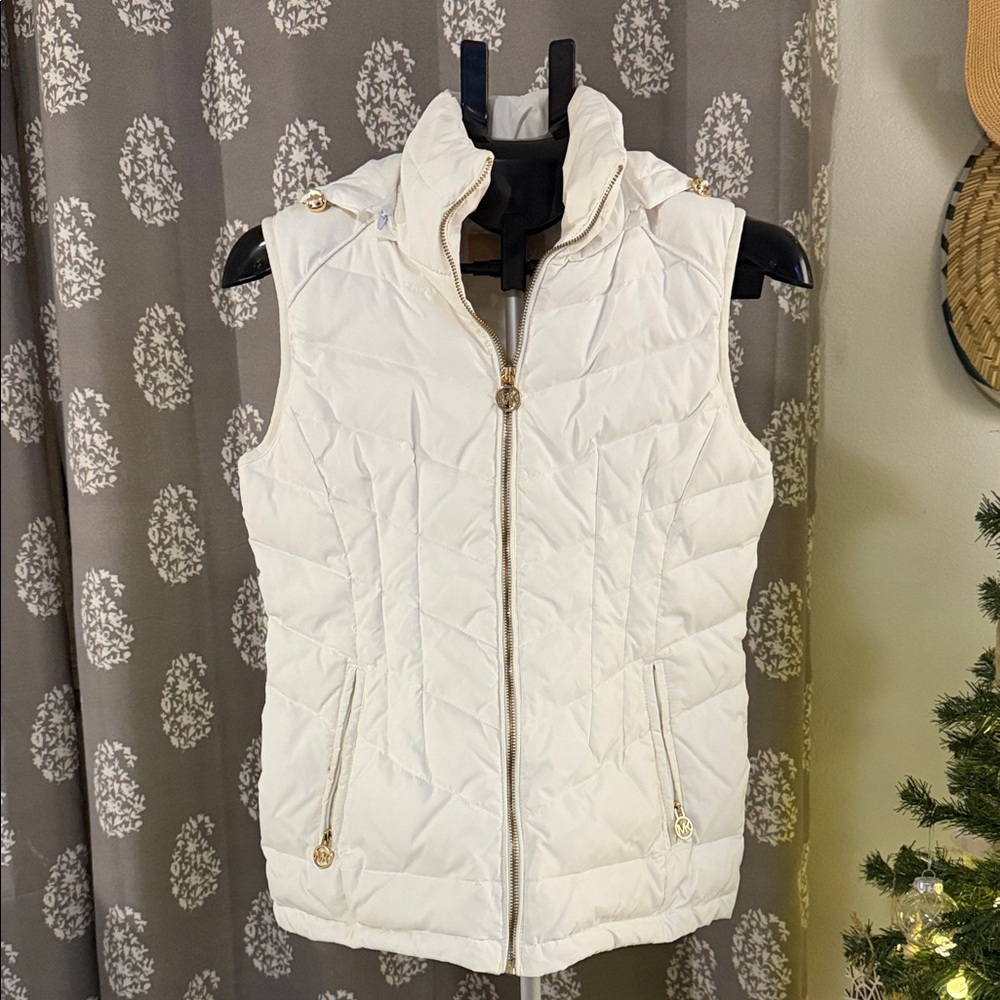 Michael Kors Ivory Quilted Vest